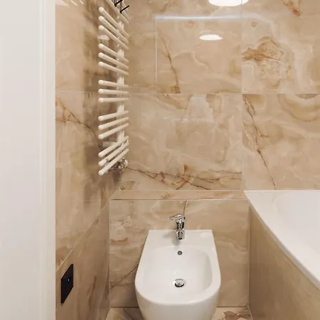 Lejlighed Luxury Sunny - Ac, Free Garage, Metro, Balcony, Ps5, 2nd Parking On Request *